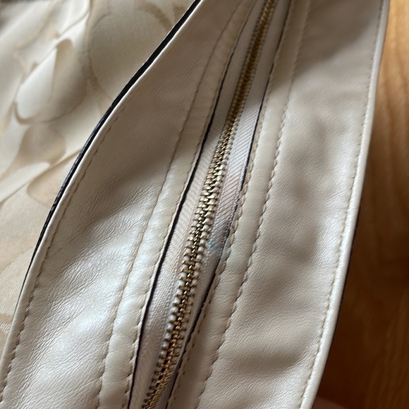 Coach Handbag with Red Interior - Picture 7 of 7